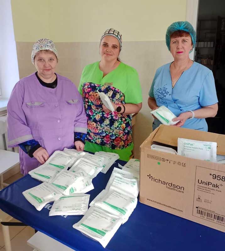 hospital-on-ukraine-using-our-universal-aseptic-pack-min somerset aid for ukraine